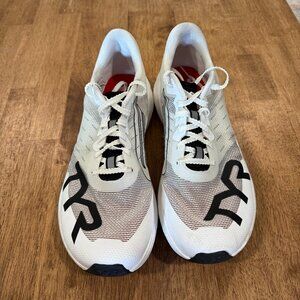 TYR Valkyrie Elite Carbon Runners